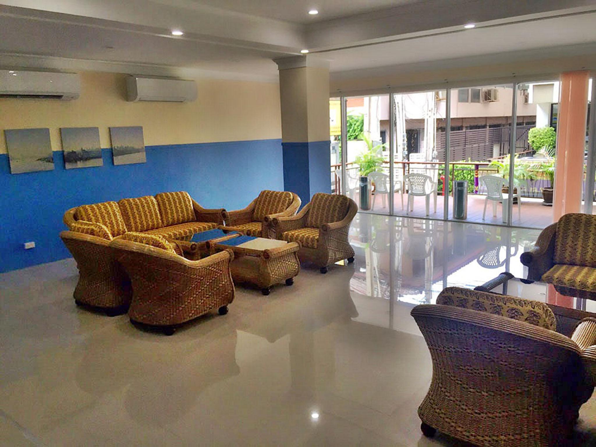 Eastiny Residence Hotel Pattaya Exterior photo