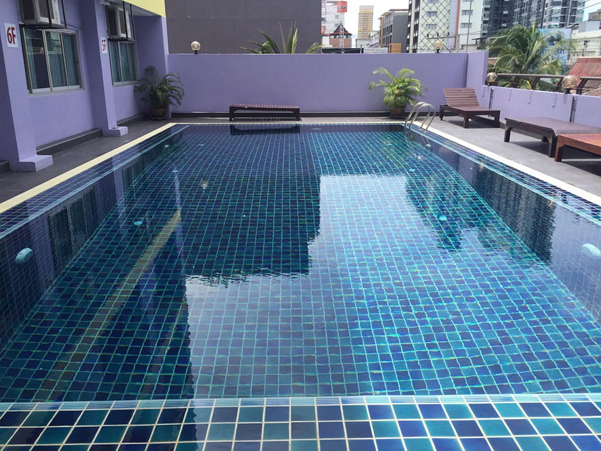 Eastiny Residence Hotel Pattaya Exterior photo