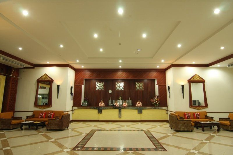 Eastiny Residence Hotel Pattaya Exterior photo