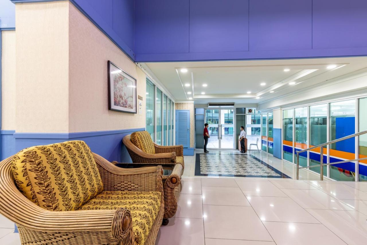 Eastiny Residence Hotel Pattaya Exterior photo